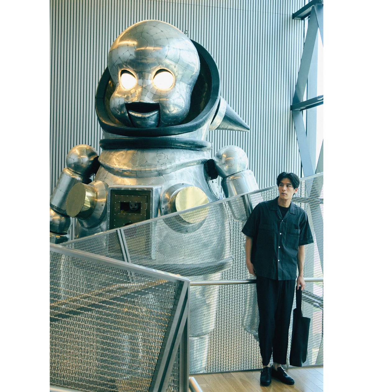 大阪にゆかりのある アーティストの作品を膨大に収蔵