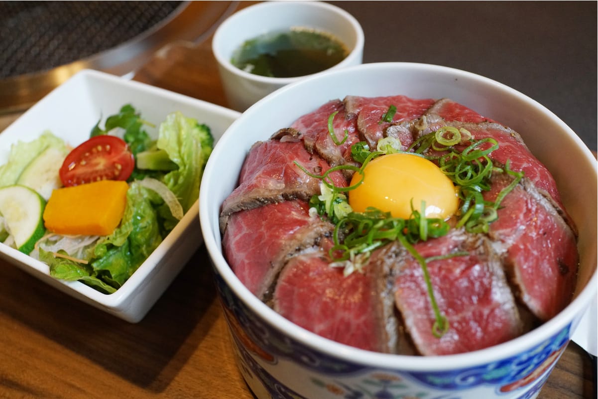 オーナーの目利きが光る厳選牛鶴橋随一の王道・焼き肉店
