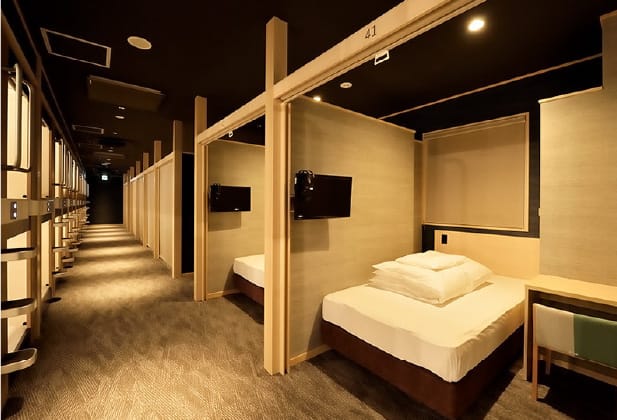 キャビン＆カプセルホテル J‑SHIP 大阪難波